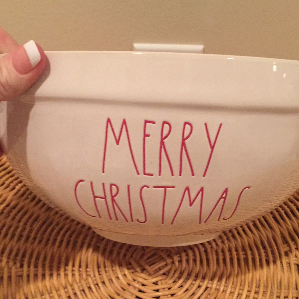 LAST ONE: Rae Dunn “Merry Christmas” ceramic bowl. - Picture 2 of 7